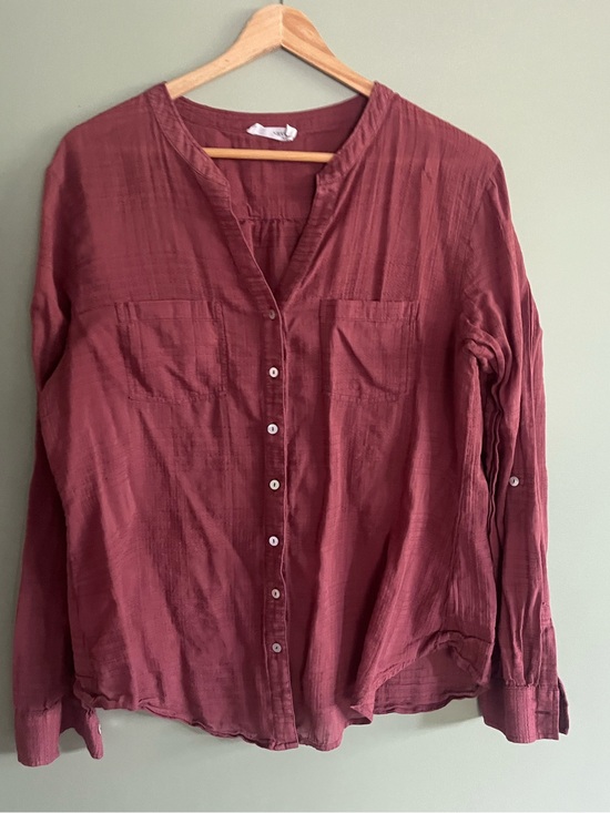 Carve Designs Tops - Carve Designs Button-Down Shirt in Rust